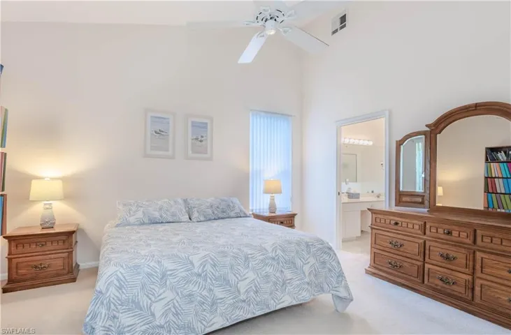 7693  Citrus Hill  LN, Naples, FL 34109