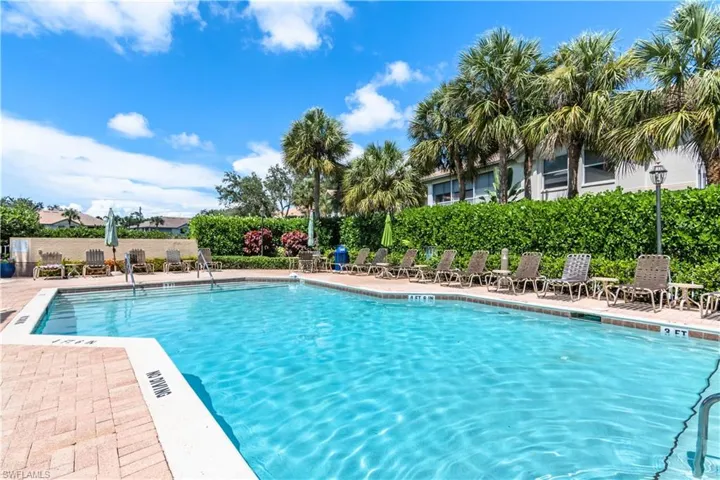 Small Amenity Community Pool