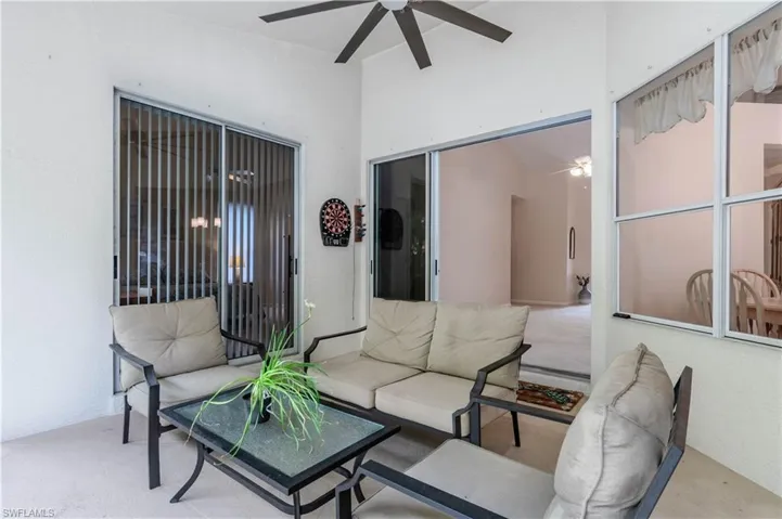 7693  Citrus Hill  LN, Naples, FL 34109