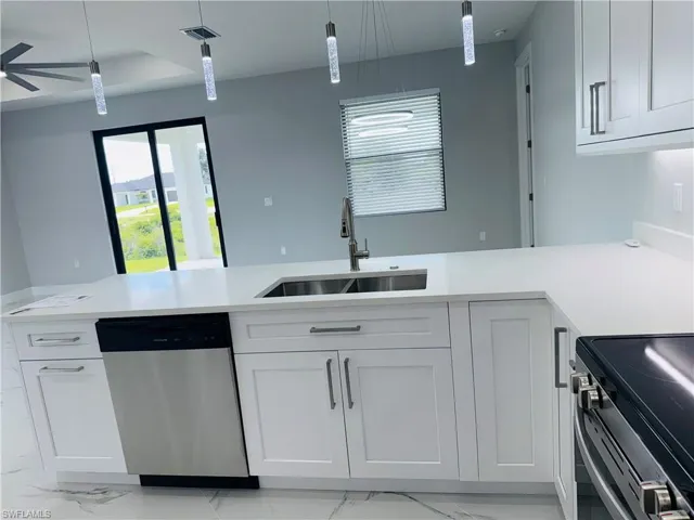 165  Patio  ST, Lehigh Acres, FL 33974