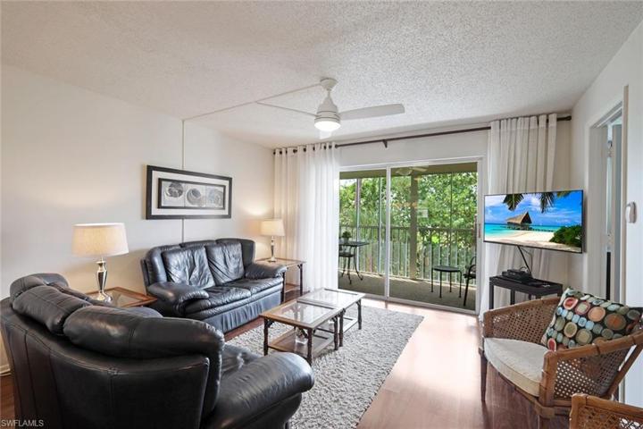 400 Forest Lakes BLVD # 304, NAPLES FL 34105
