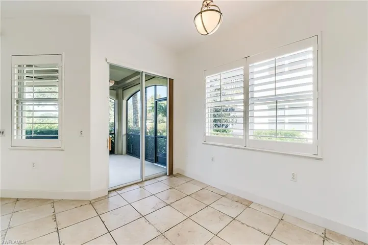 9244 Aviano Dr 102, Fort Myers, Florida 33913