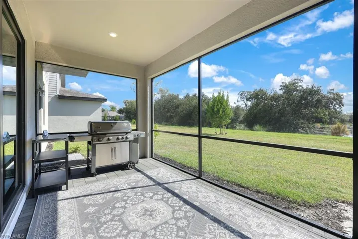 Sunroom / solarium with plenty of natural light