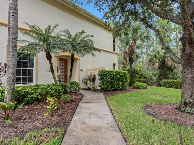 7856 Clemson St N 102, Naples, Florida 34104