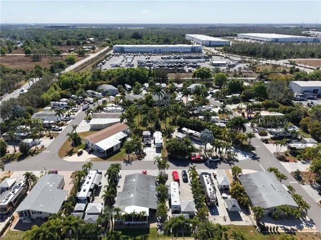Aerial view of property and surrounding area