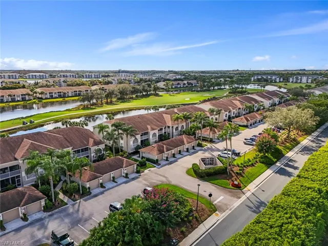 10230 Washingtonia Palm Way 1914, Fort Myers, Florida 33966