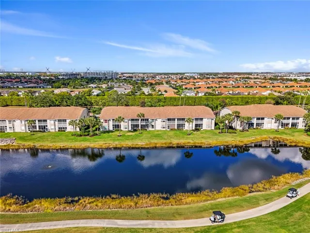 10230 Washingtonia Palm Way 1914, Fort Myers, Florida 33966