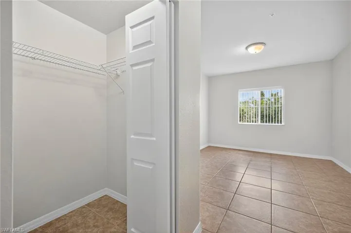 13150  Bella Casa  CIR, Fort Myers, FL 33966