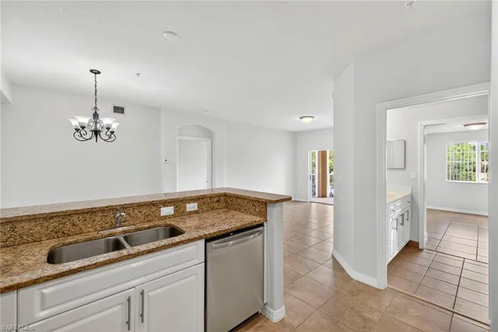 13150  Bella Casa  CIR, Fort Myers, FL 33966
