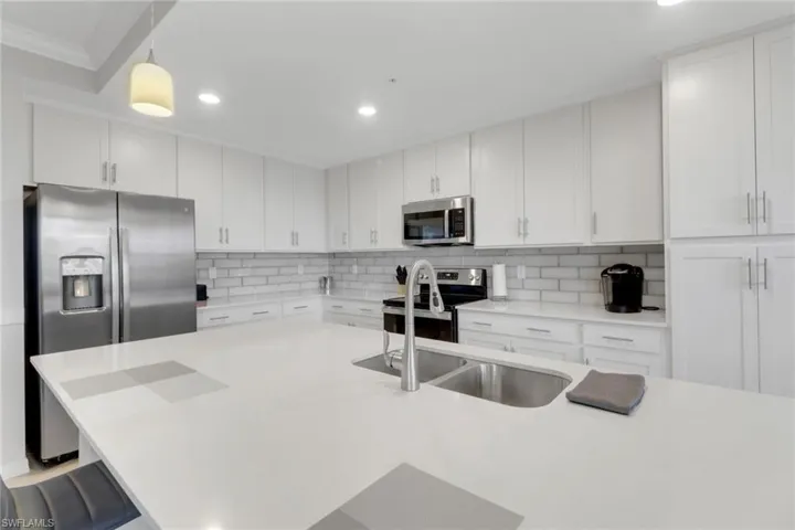 5807 Double Eagle Cir 4617, Ave Maria, Florida 34142