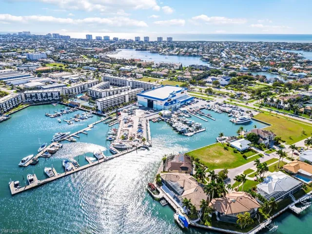 1081 Bald Eagle Dr, Marco Island, Florida 34145