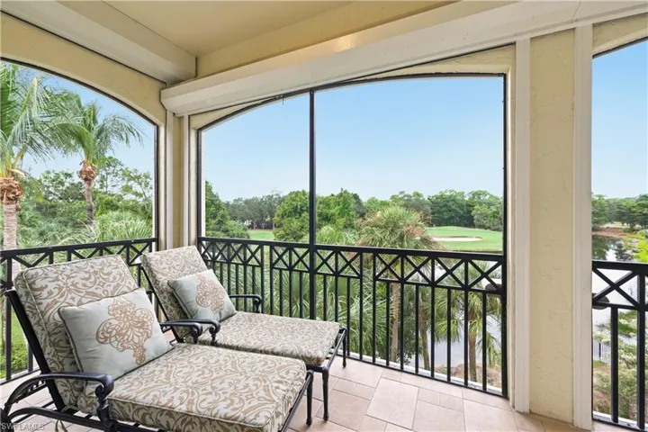 2605 Estrella Ct Ph-3, Naples, Florida 34109