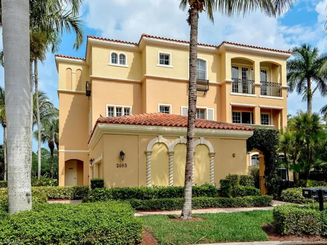 2605 Estrella Ct Ph-3, Naples, Florida 34109