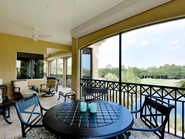 2605 Estrella Ct Ph-3, Naples, Florida 34109