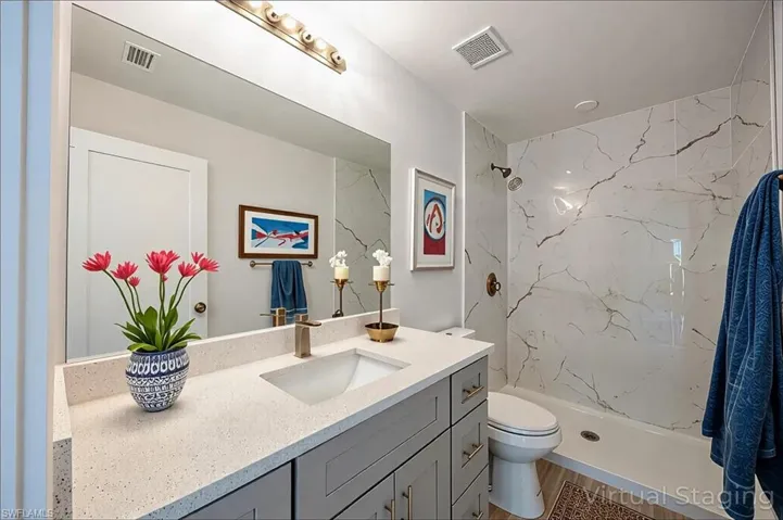 Primary bath virtually staged