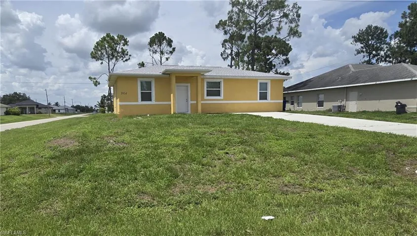 3914 29th St Sw, Lehigh Acres, Florida 33976