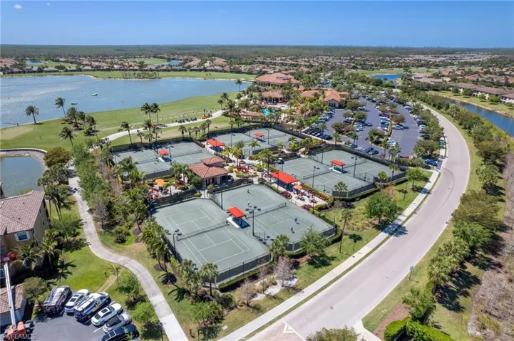 28042 Bridgetown Ct 4613, Bonita Springs, Florida 34135