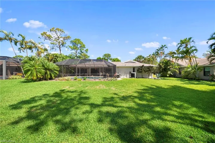 28581 Winthrop Cir, Bonita Springs, Florida 34134
