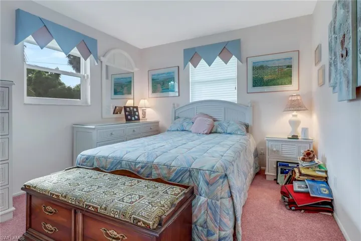 Bedroom with carpet