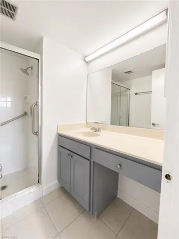 225 Turtle Lake Ct 210, Naples, Florida 34105