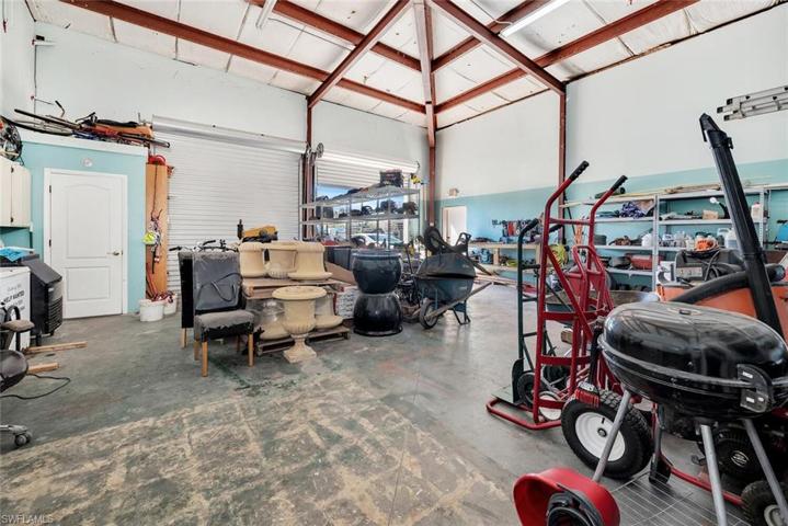 3834  Exchange  AVE, Naples, FL 34104