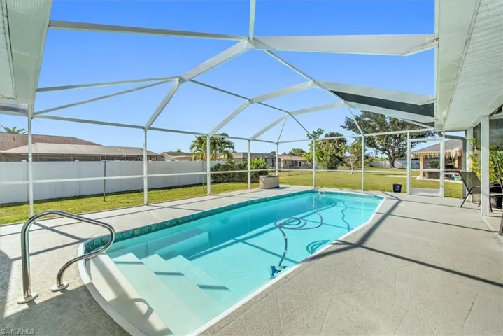 1446 SE 18th  ST, Cape Coral, FL 33990