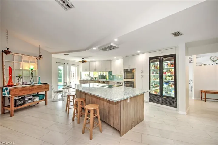 1446 SE 18th  ST, Cape Coral, FL 33990