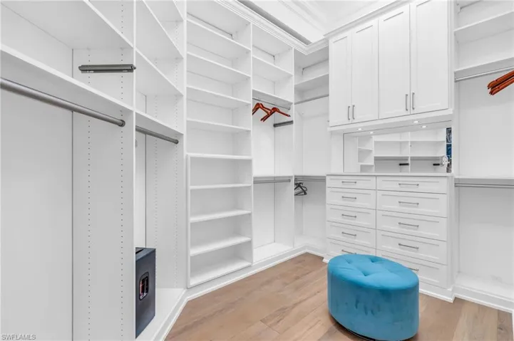 Dual Walk-In Closets