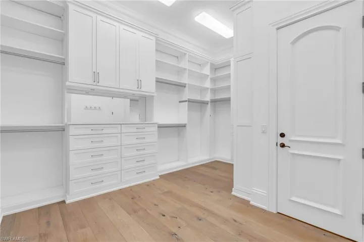 Dual Walk-In Closets
