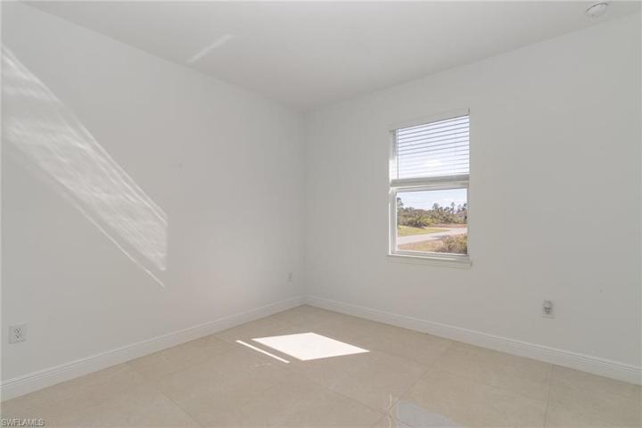 2601 28th ST SW, LEHIGH ACRES FL 33976