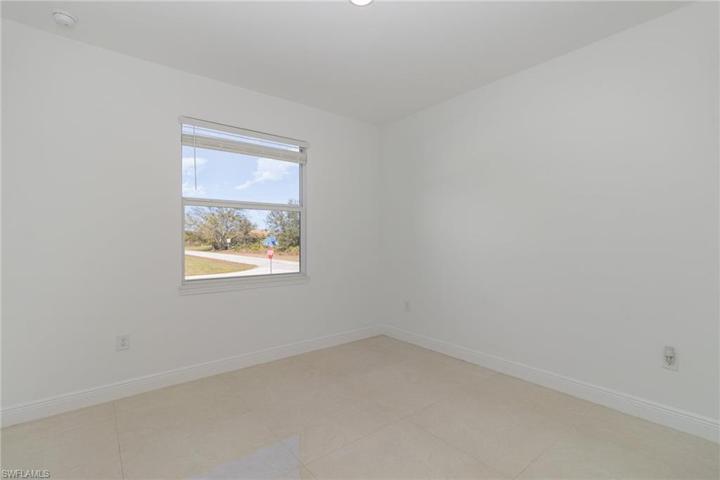 2601 28th ST SW, LEHIGH ACRES FL 33976