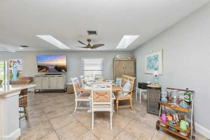 507 99th Ave N, Naples, Florida 34108