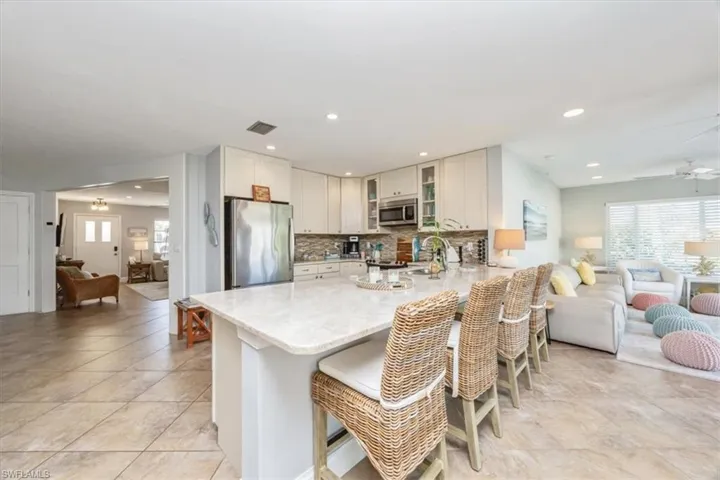 507 99th Ave N, Naples, Florida 34108