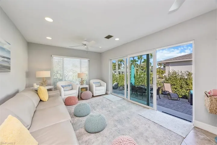 BACK LIVING AREA WITH NEW SLIDERS