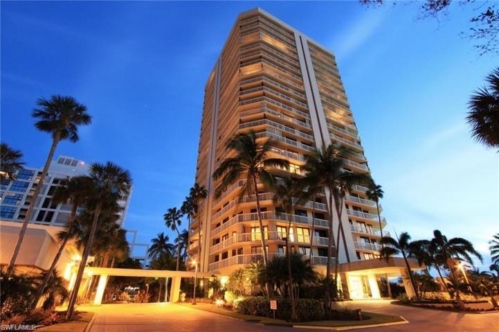 Meridian Club at Sunset