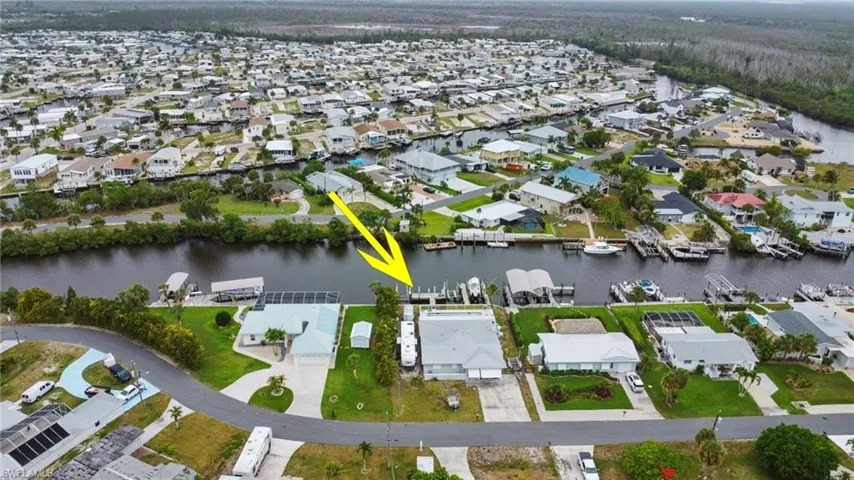 17731 Broadway Ave, Fort Myers Beach, Florida 33931