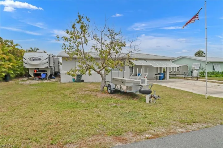 17731 Broadway Ave, Fort Myers Beach, Florida 33931