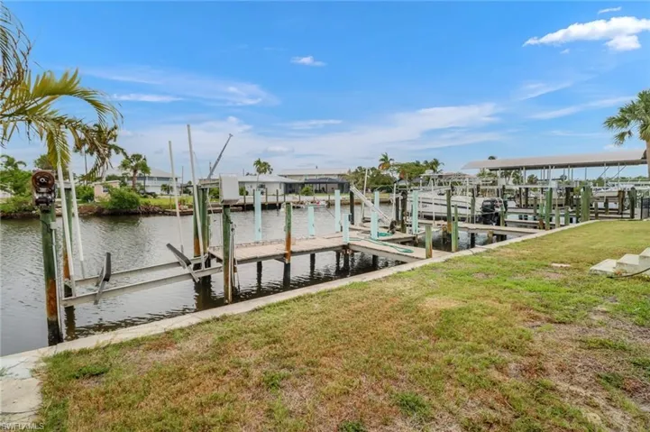 17731 Broadway Ave, Fort Myers Beach, Florida 33931