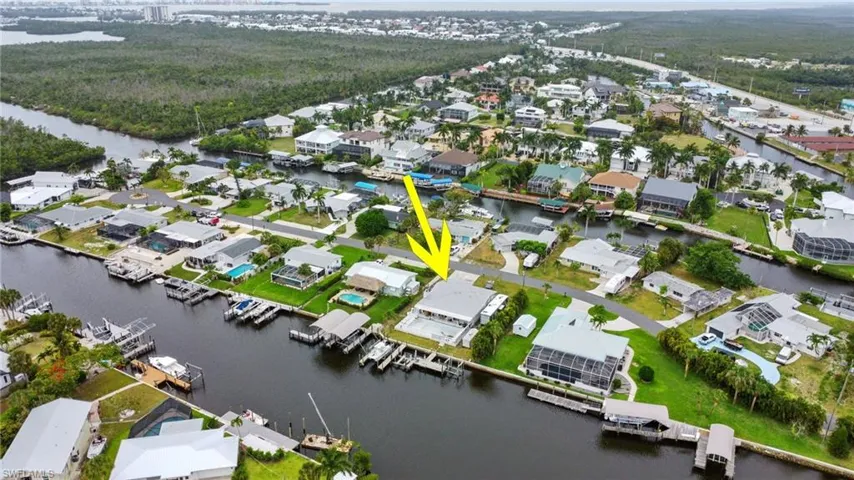 17731 Broadway Ave, Fort Myers Beach, Florida 33931