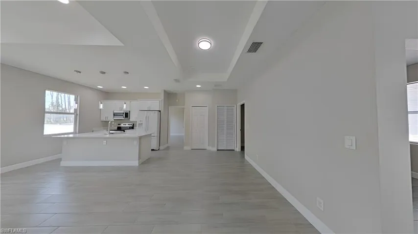 Living Dining Area