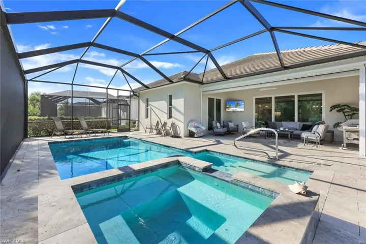 There is plenty of space to relax here.