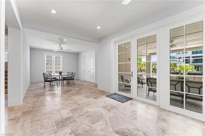 Ground floor level entertainment area