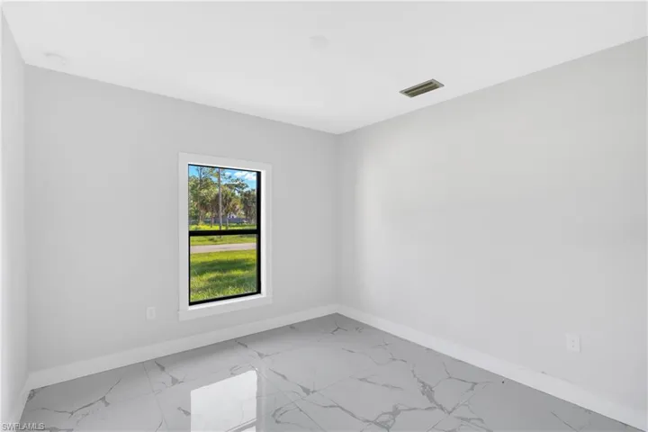 205 7th St, Lehigh Acres, Florida 33972