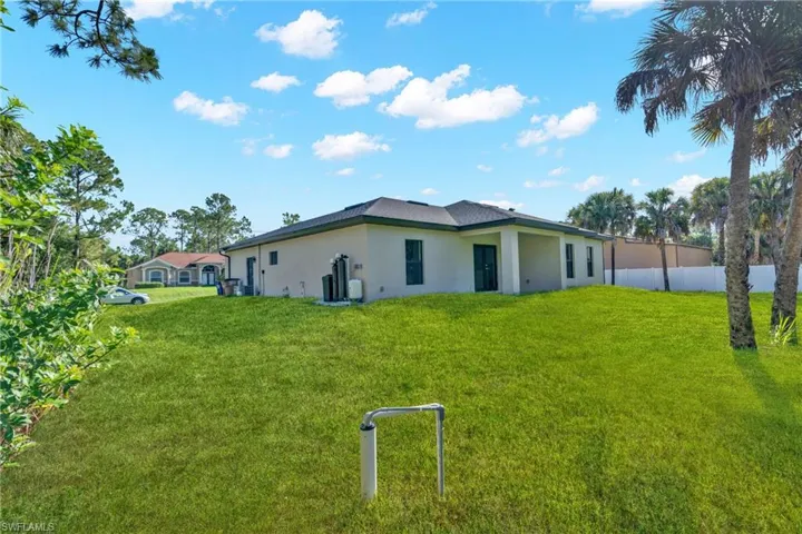 205 7th St, Lehigh Acres, Florida 33972