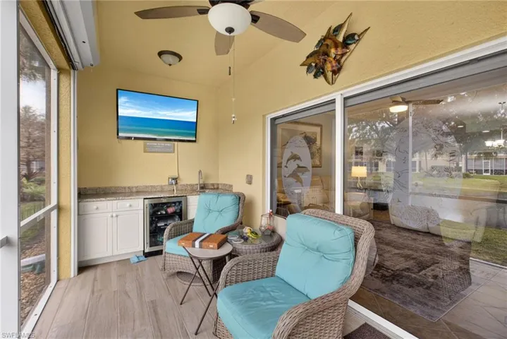 1070  Winding Pines  CIR, Cape Coral, FL 33909