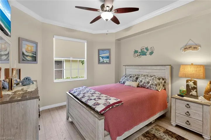 1070  Winding Pines  CIR, Cape Coral, FL 33909