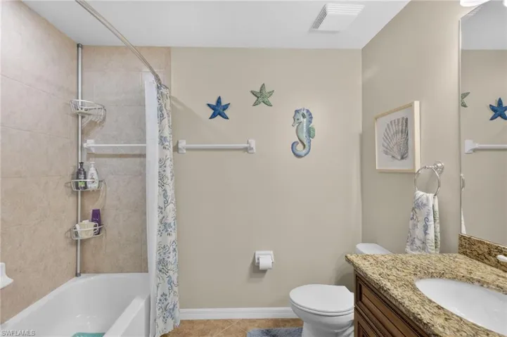 1070  Winding Pines  CIR, Cape Coral, FL 33909