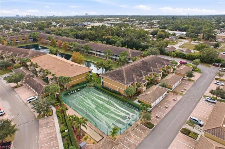 1070  Winding Pines  CIR, Cape Coral, FL 33909