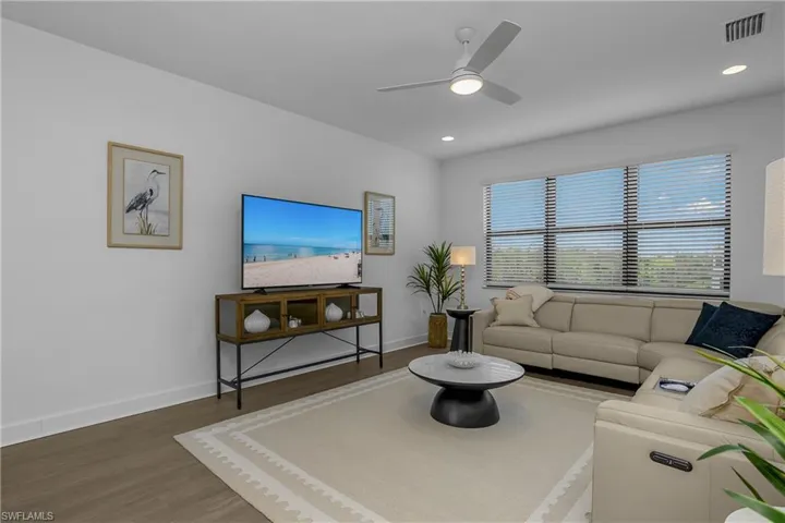 12733 Caballo Ct, Estero, Florida 33928