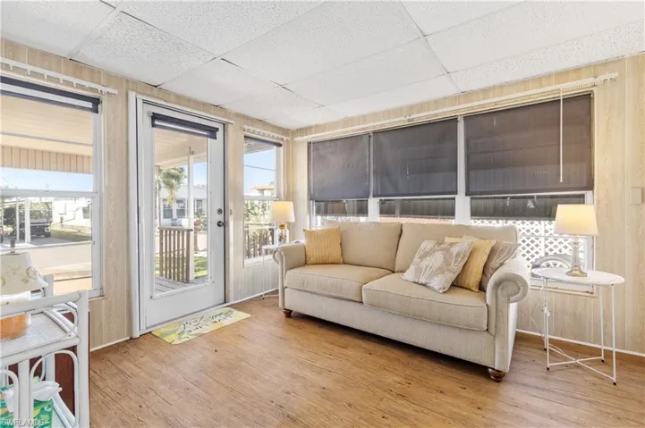 3373 Rainbow Ln, North Fort Myers, Florida 33903